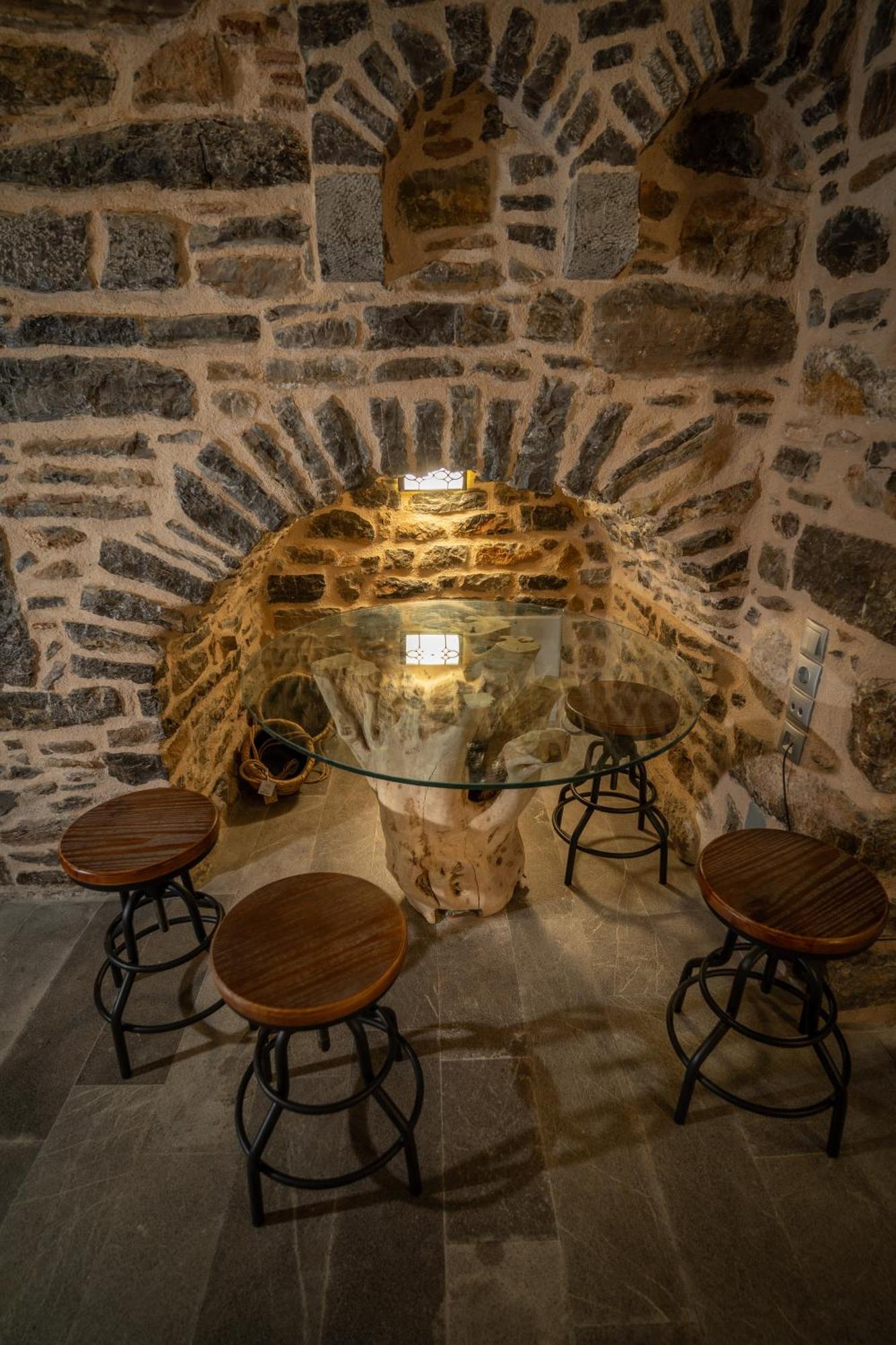 Byzantine Home In The Castle Mesta Exterior photo